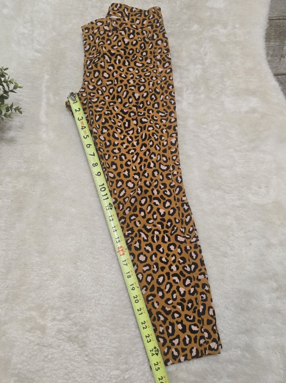 Old Navy Leopard Print Pixie Skinny Ankle Pants, Size 6 - Picture 7 of 8
